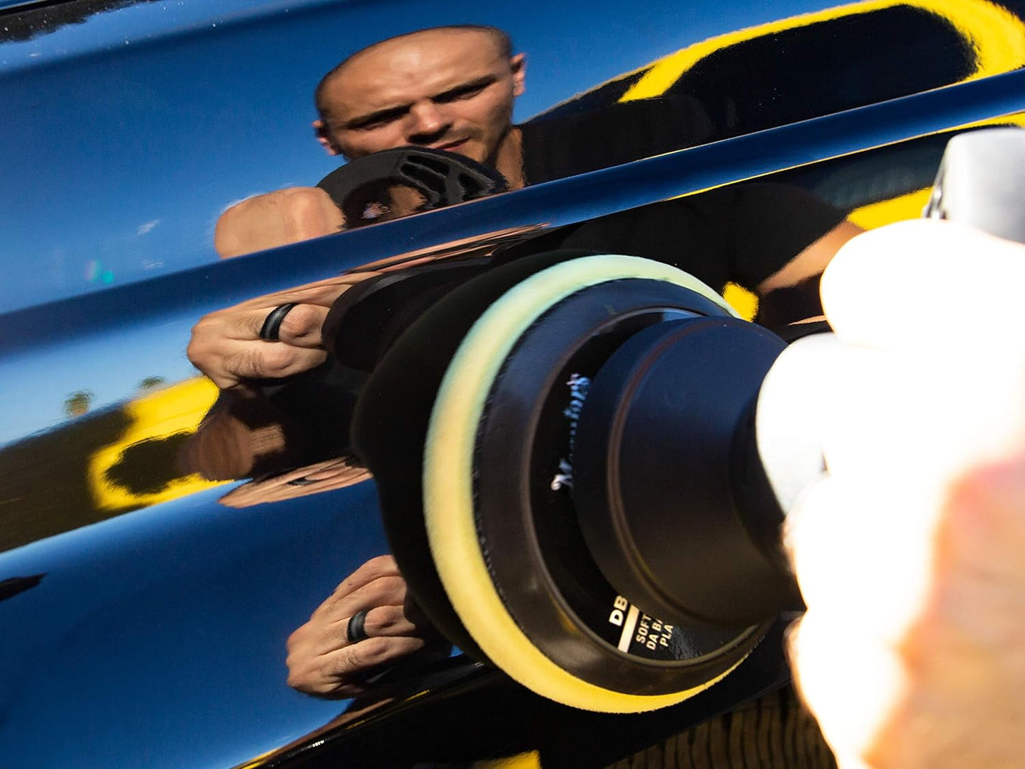 Meguiar’s M205 Mirror Glaze Professional Ultra Finishing Polish For Car, 3.79L