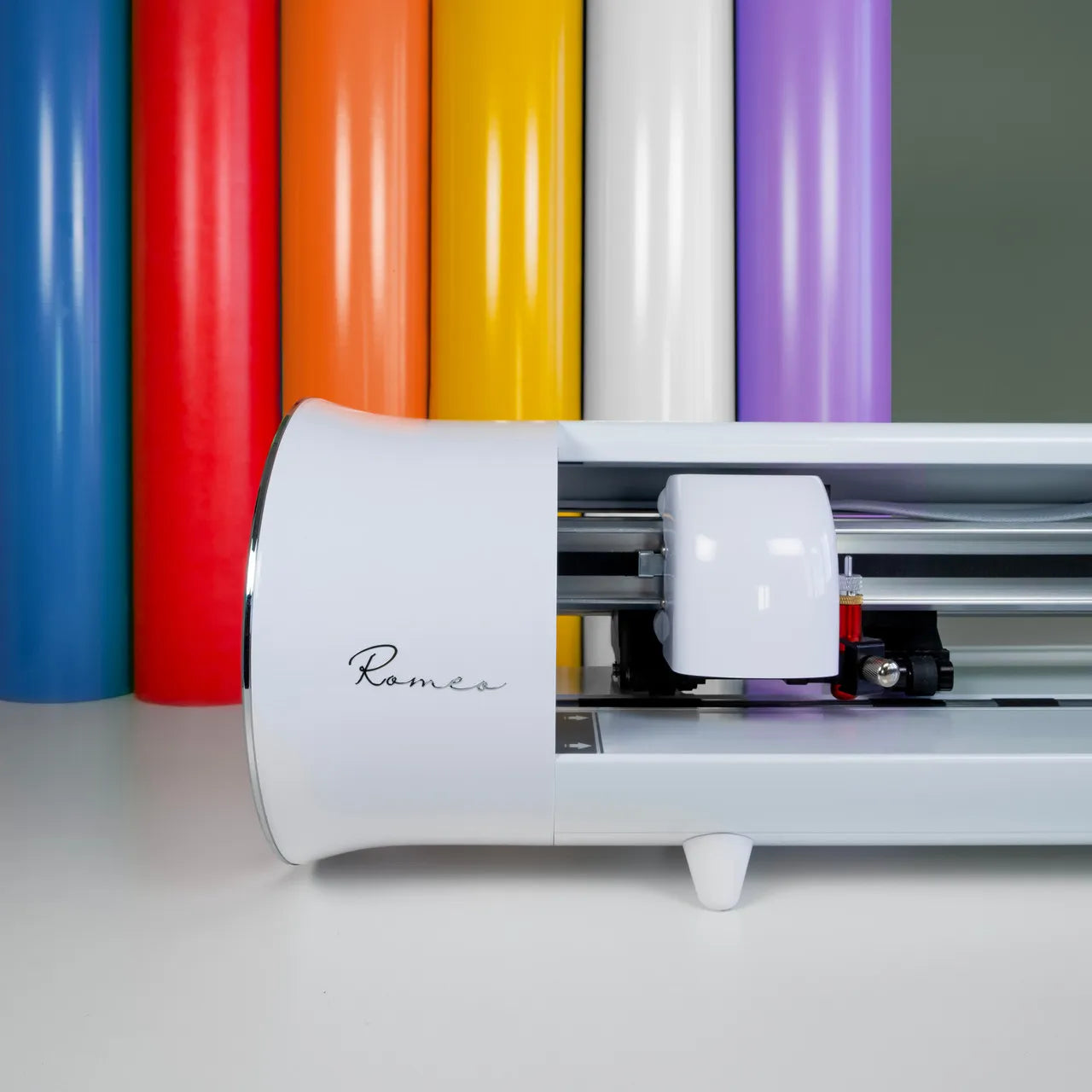 Siser Romeo™ 24″ High-Definition Cutter Machine